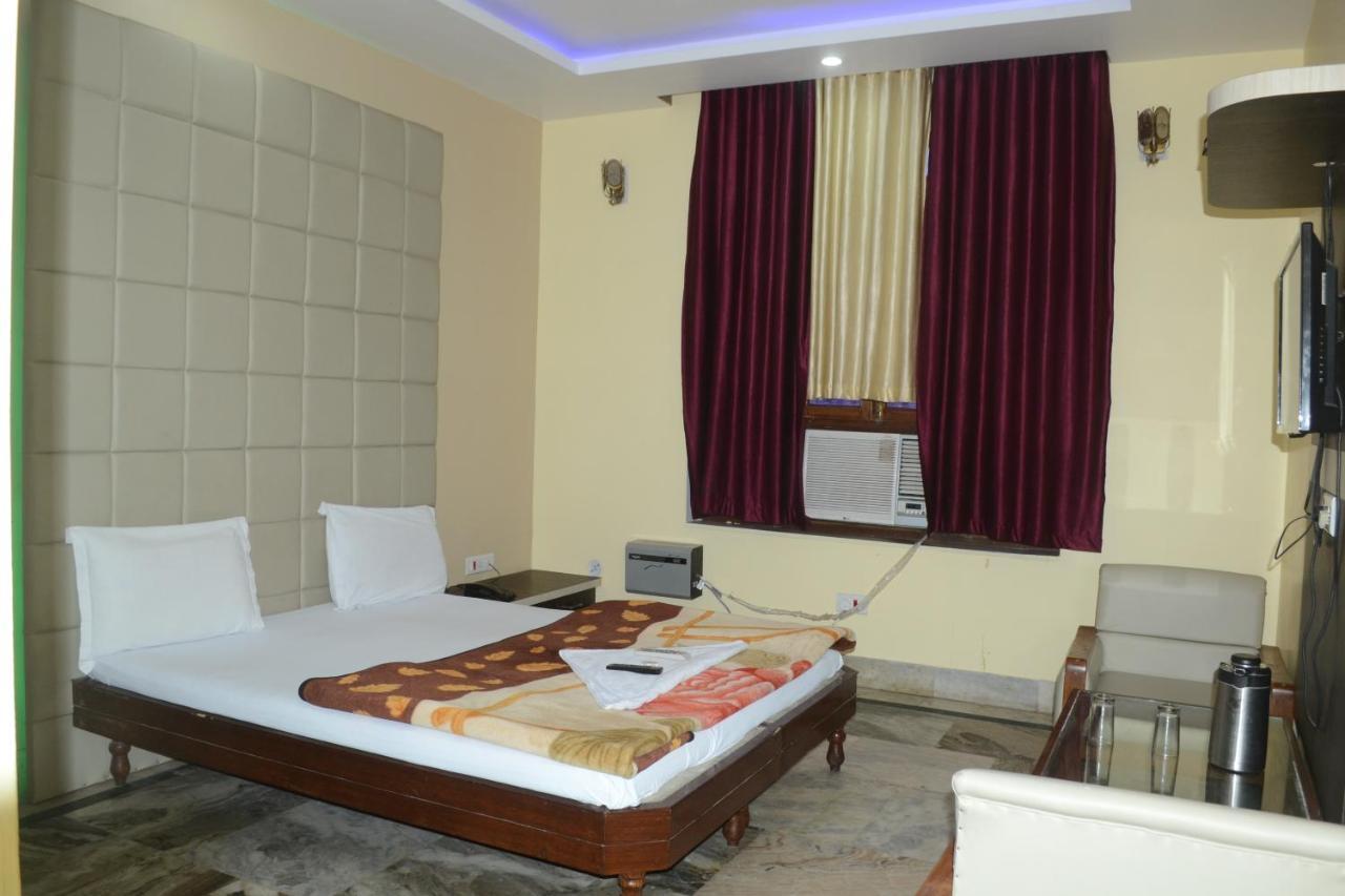 The Regal - Arrah By Othpl Hotel Buitenkant foto